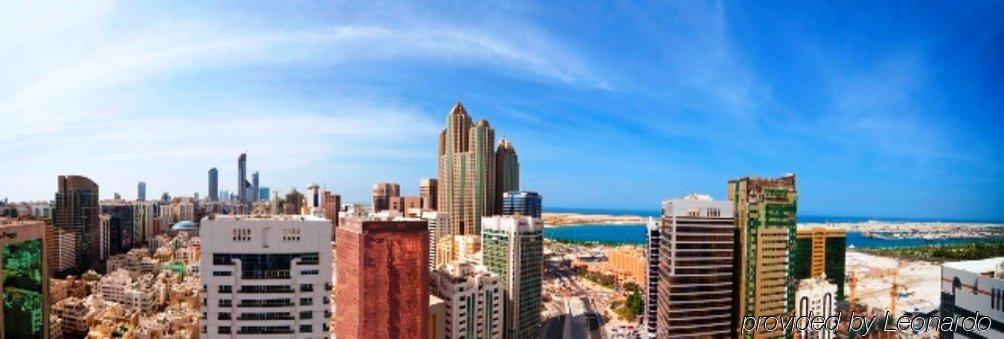 Swiss Hotel Corniche Abu Dhabi Comodidades foto